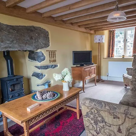 Plas Gwyn B&B And Holiday Cottage-3
